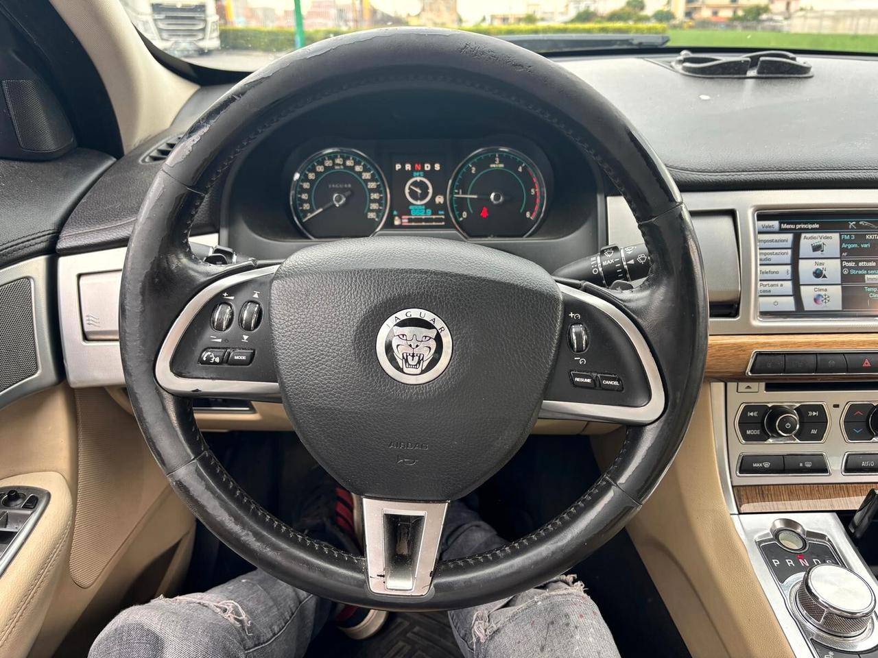 Jaguar XF 2.2 D 190 CV