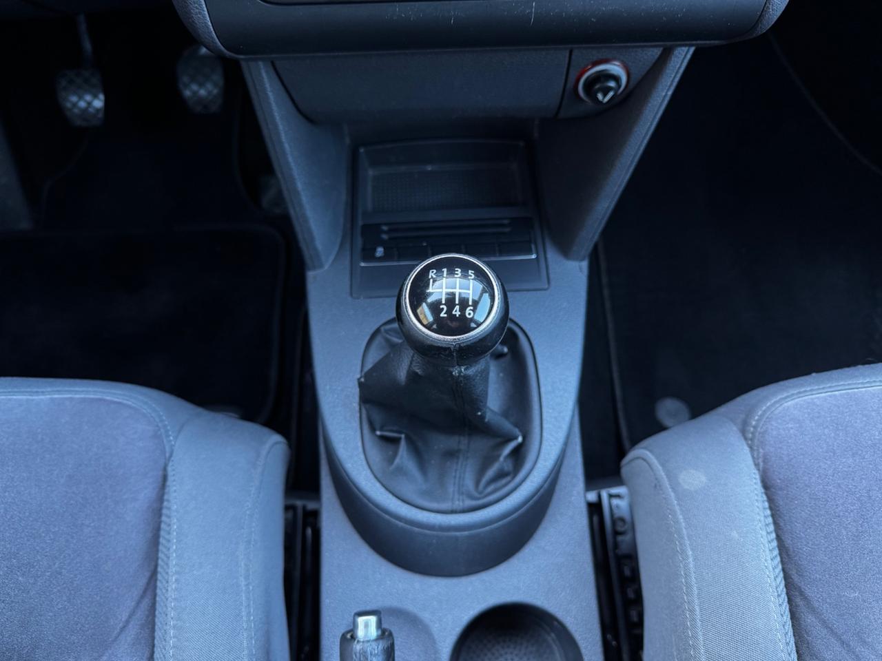 Volkswagen Touran 2.0 TDI 140 CV Highline 7 posti