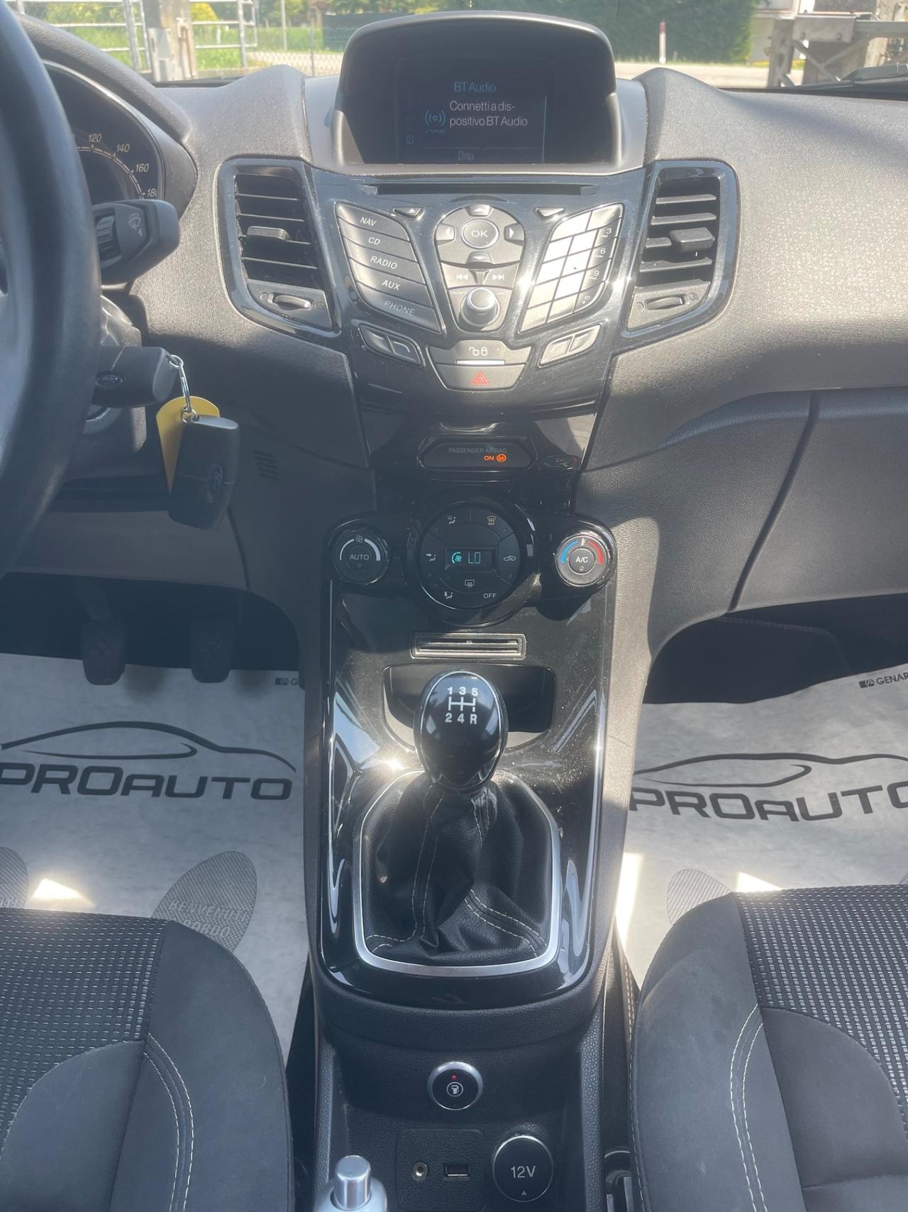 Ford Fiesta 1.4 5 porte Bz.- GPL Black & White Edition