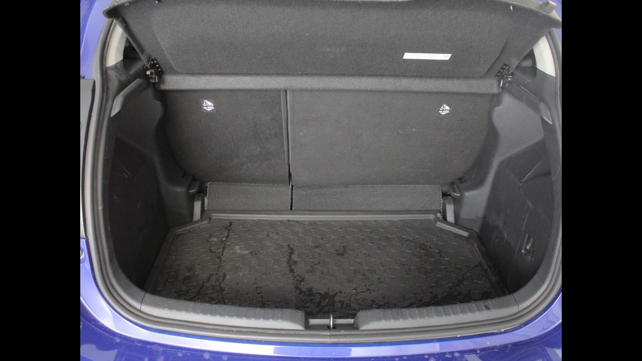 TOYOTA Yaris IV 2020 - Yaris 1.5h Trend