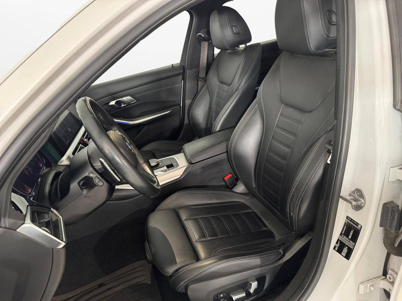 BMW Serie 3 i Touring Luxury