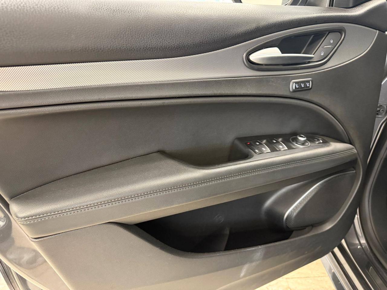 Alfa Romeo Stelvio 2.2 Turbodiesel 210 CV AT8 Q4 Veloce
