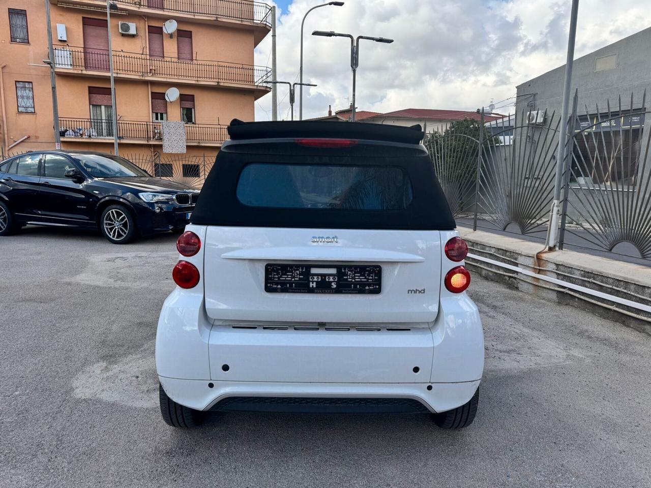 Smart ForTwo 1000 52 kW MHD cabrio pulse