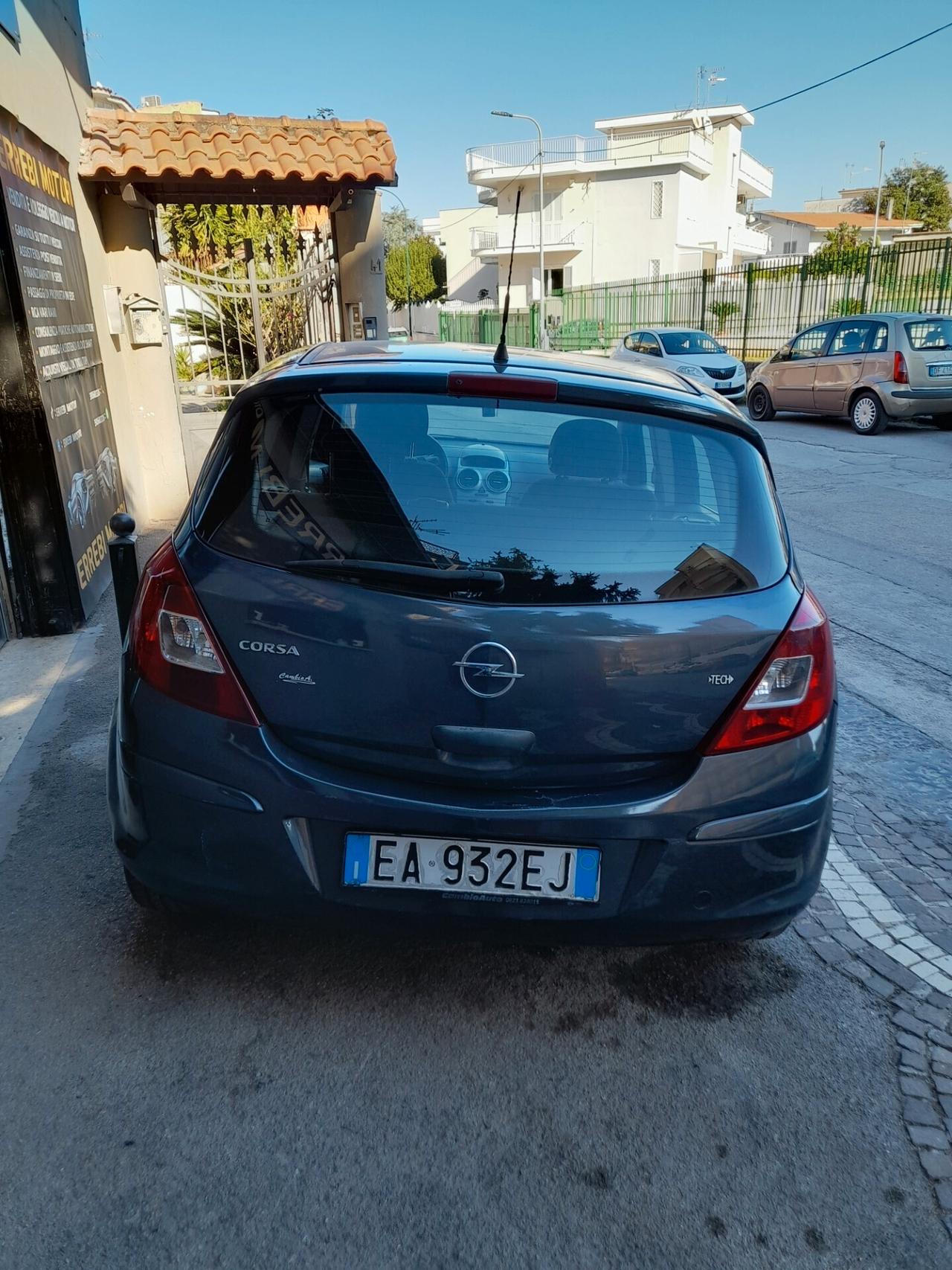 Opel Corsa 1200 GPL FINO AL 2030