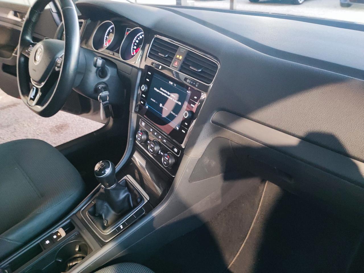 Volkswagen Golf Variant 1.6 TDI 115 CV 5p. Highline BlueMotion Technology