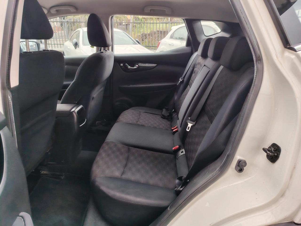 Nissan Qashqai 1.5 dCi Acenta
