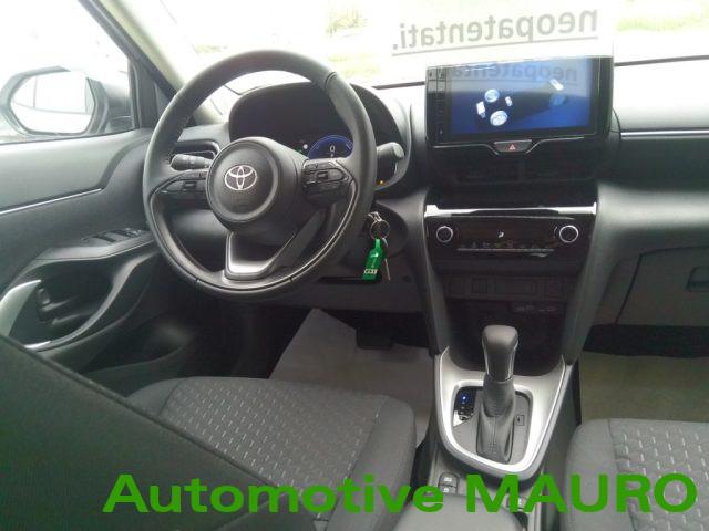 TOYOTA Yaris Cross 1.5h fwd 130cv e-cvt - NEOPATENTATI