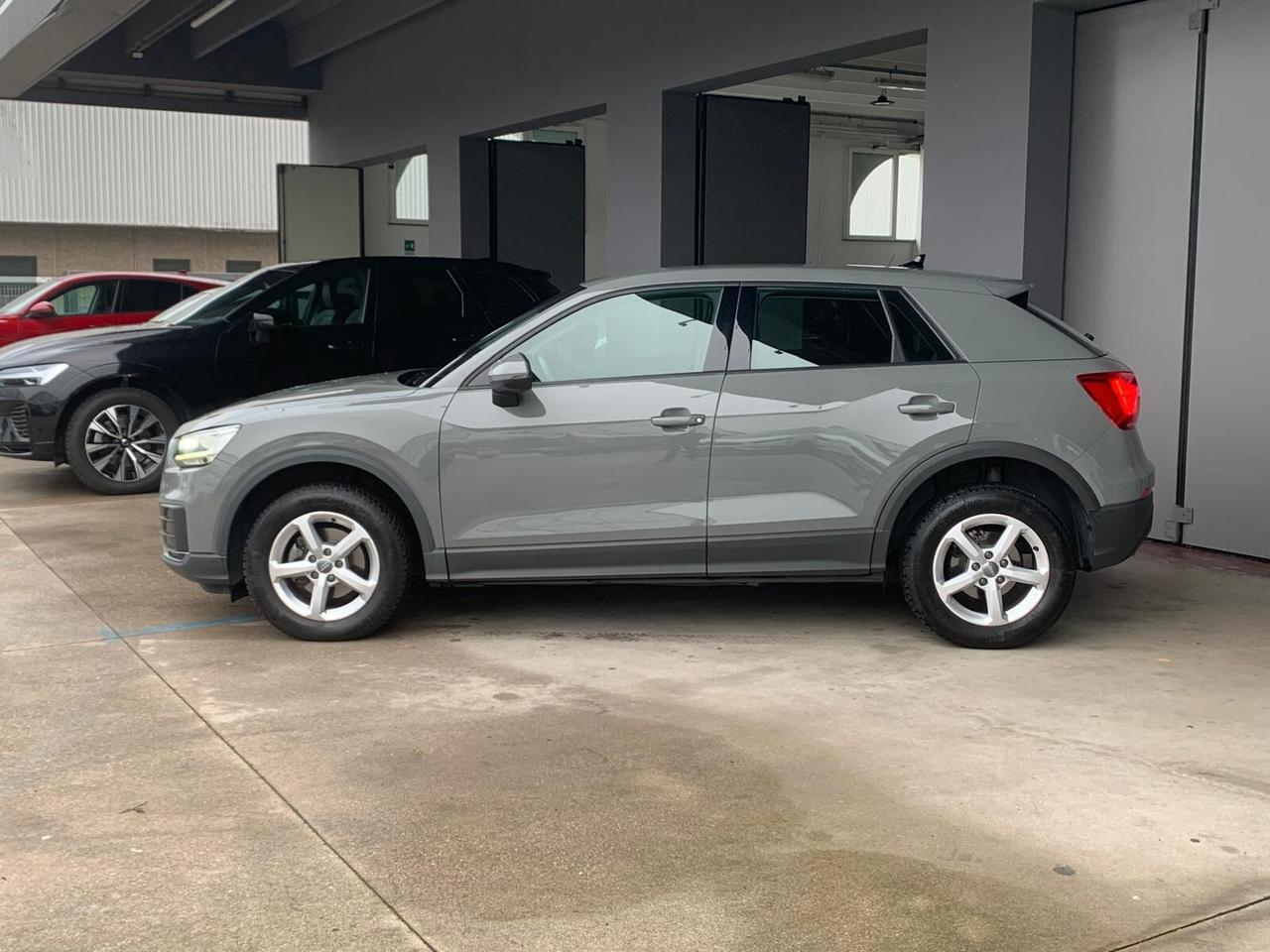 Audi Q2 30 TDI S tronic Business