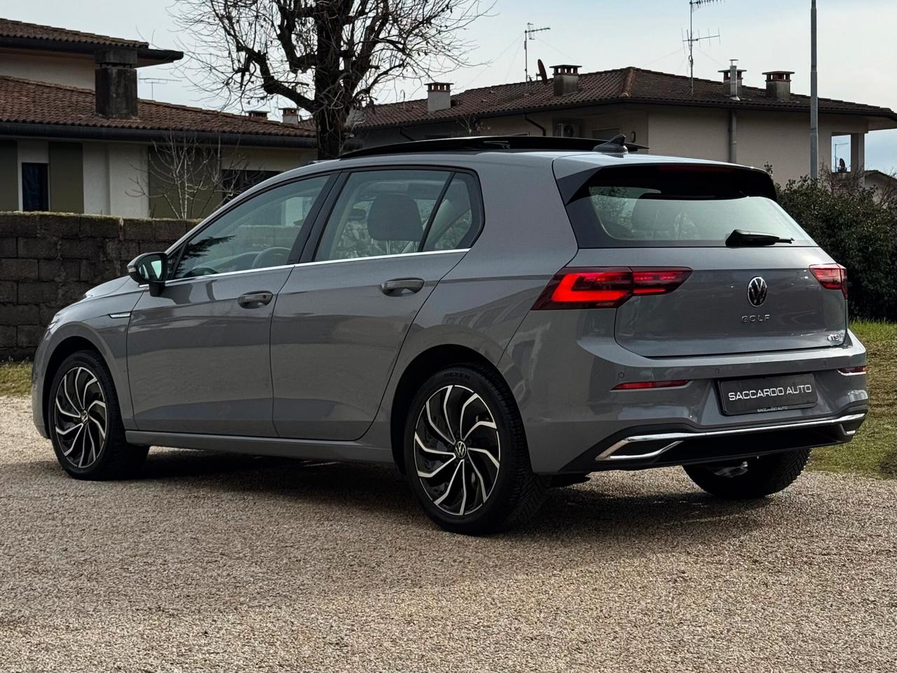 Volkswagen Golf 1.5 eTSI EVO 1st Edition DSG | PREZZO PROMO