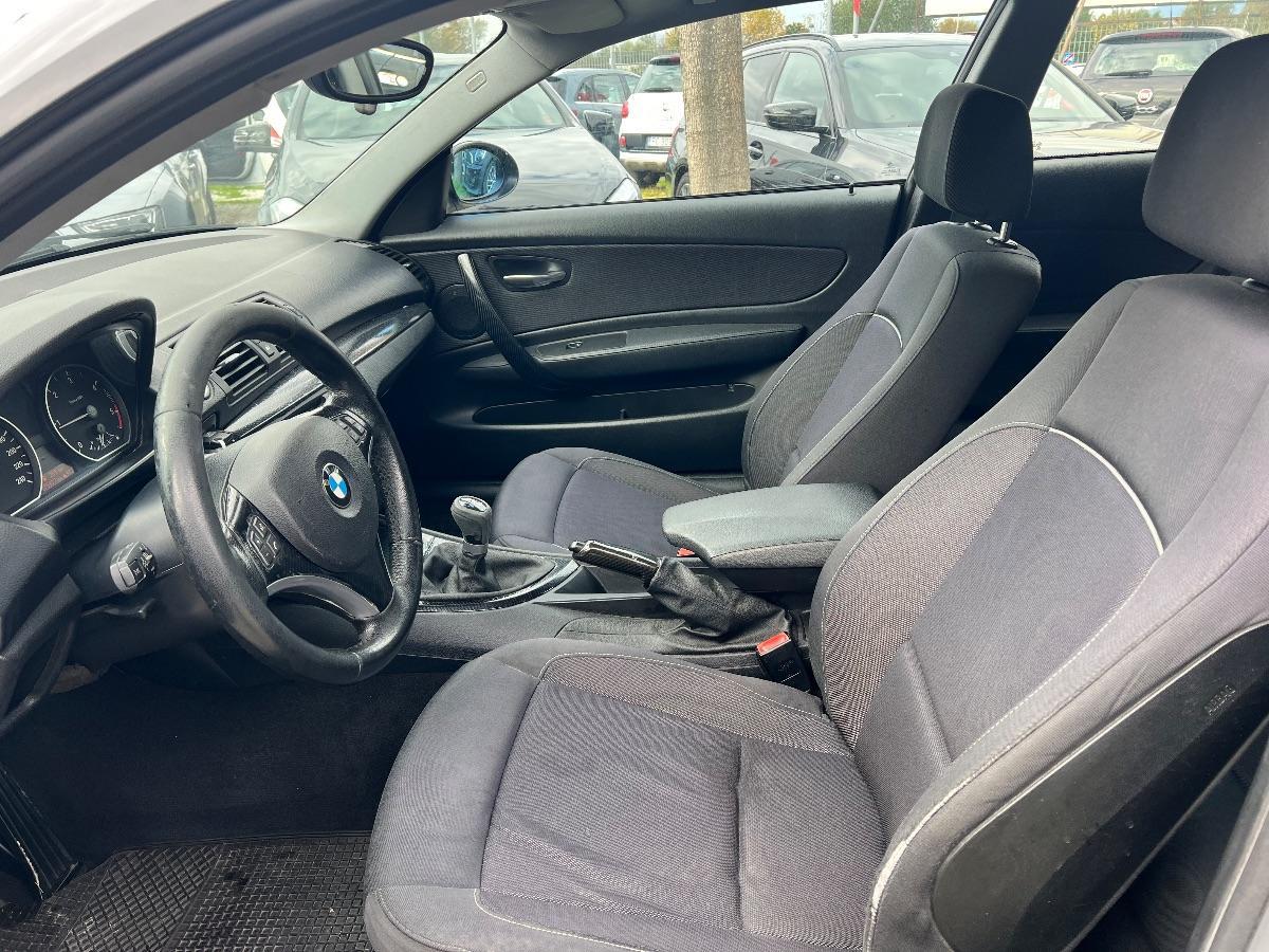 BMW - Serie 1 116d 3p 2.0 Eletta 116cv dpf