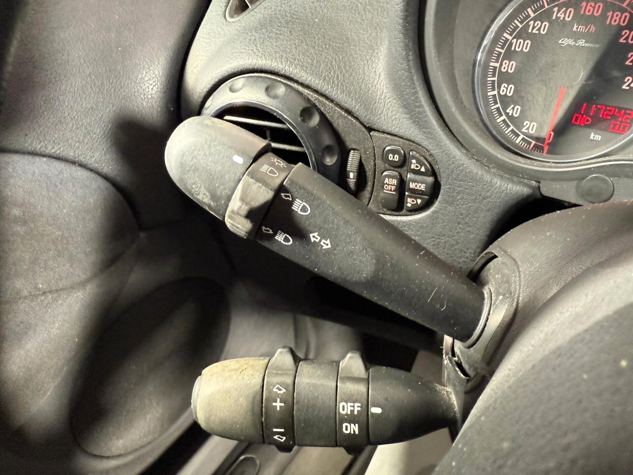 Alfa Romeo 147 1.6 16V TS 5 porte Exclusive NEOPATENTATI