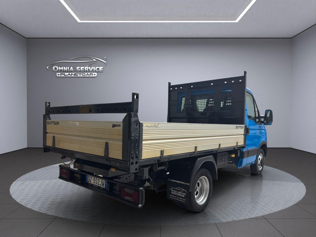 Iveco Daily 35C10/BarTor2.3 hpi Ribaltabile trilaterale