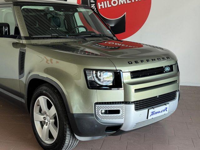 LAND ROVER Defender 110 3.0 l6 400 CV AWD Auto First Edition Gancio