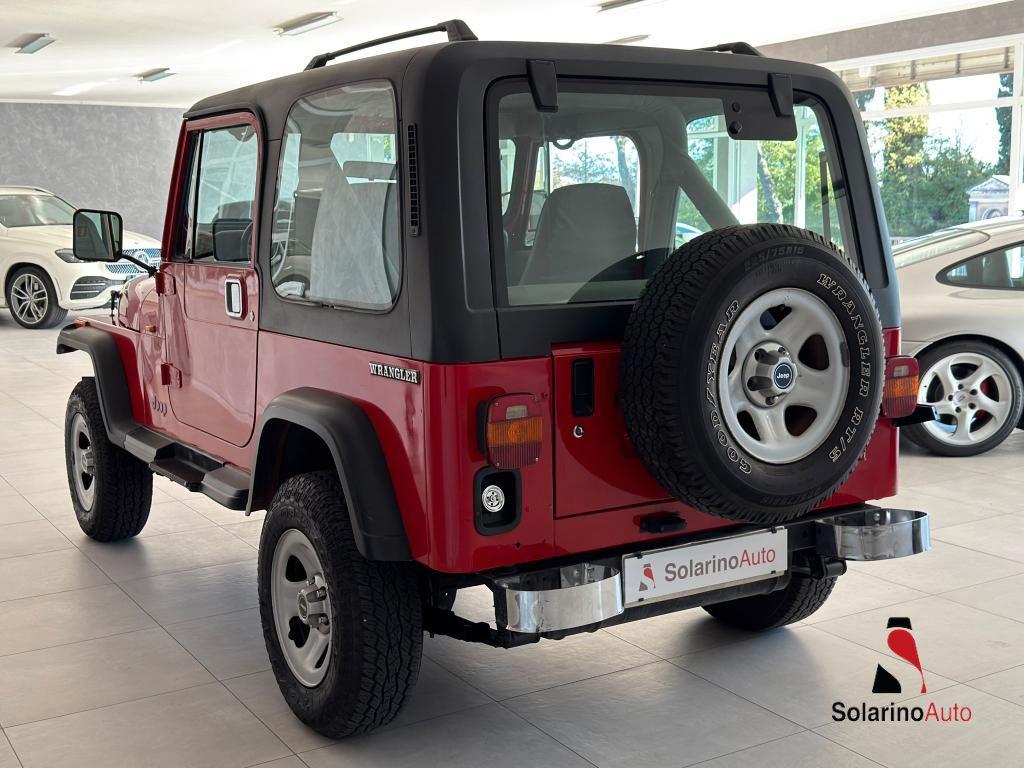 Jeep Wrangler Hard Top 2.5 Laredo