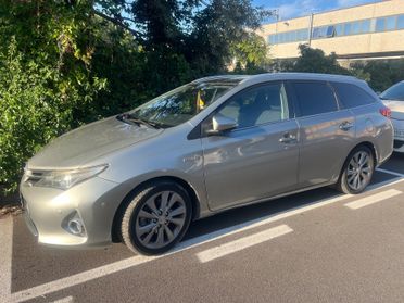 Toyota Auris Touring Sports 1.8 Hybrid Lounge