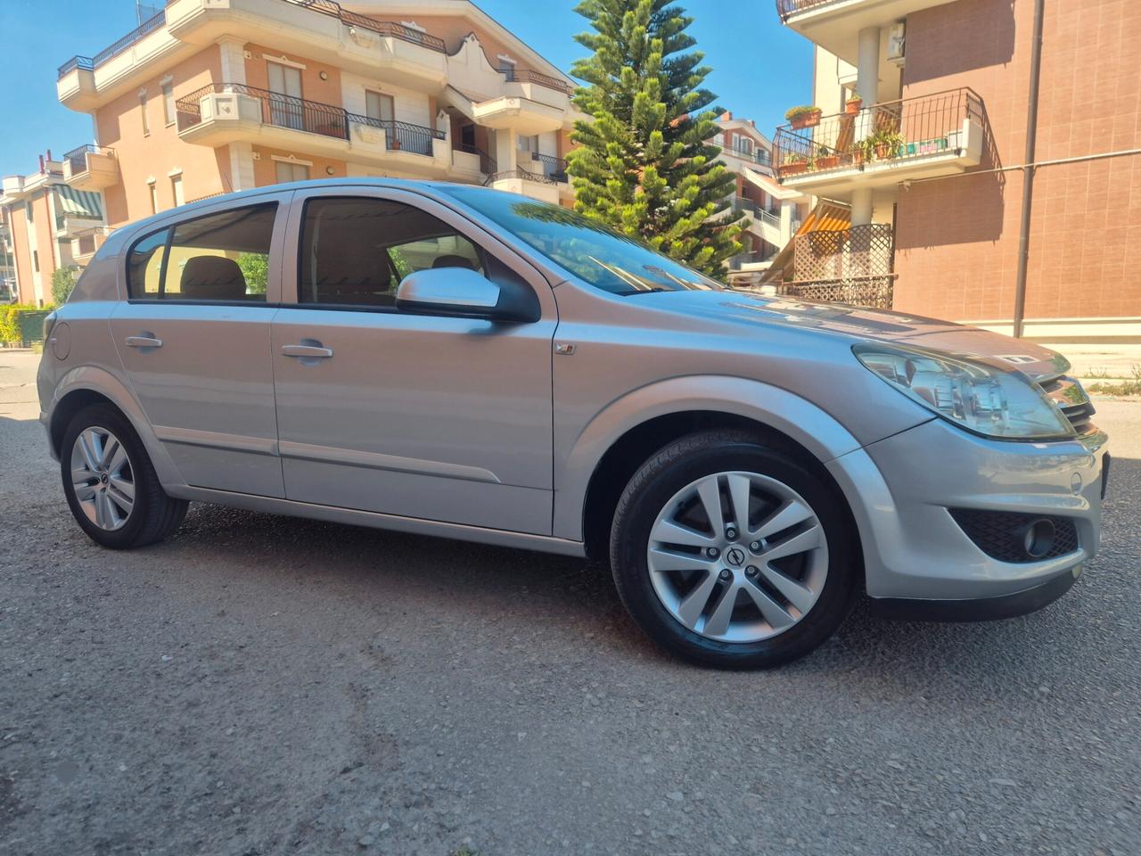 Opel Astra 1.7 CDTI 125CV 5 porte Enjoy anno 08