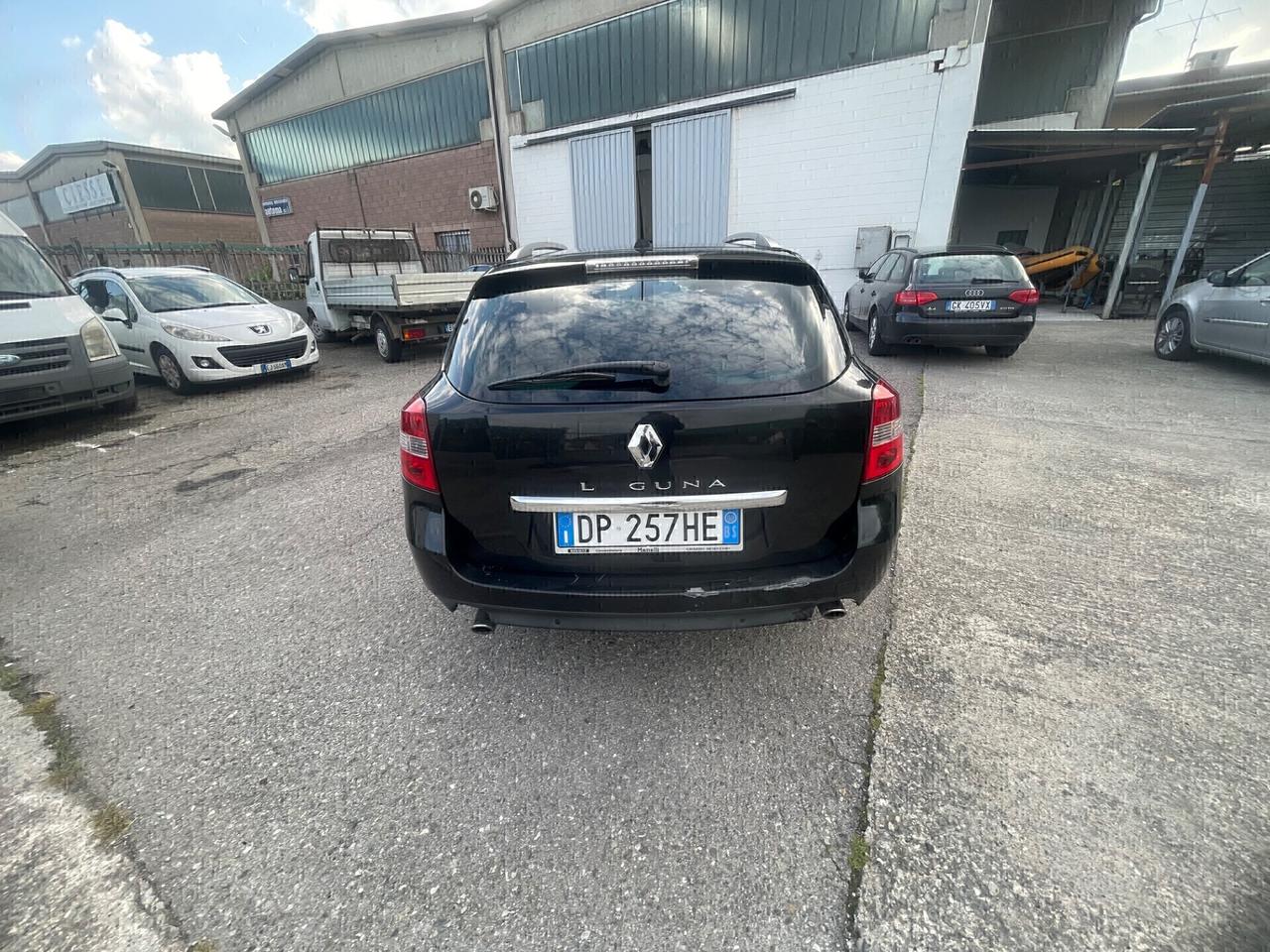 Renault Laguna 2.0 dCi 150CV SporTour Elite Plus Dynamique