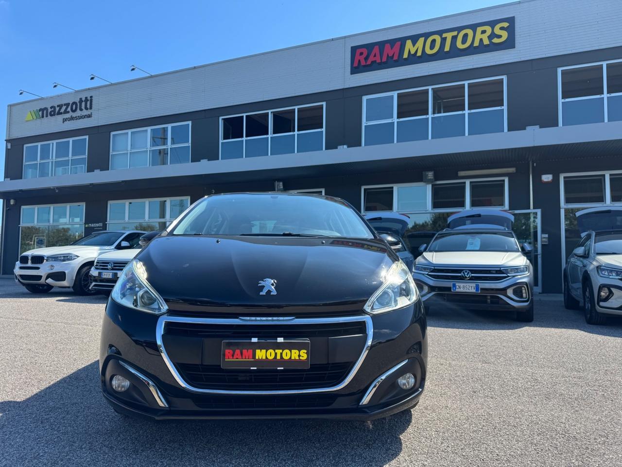 Peugeot 208 82cv 5p. GPL Allure NEOPATENTATI UNICO PROPRIETARIO