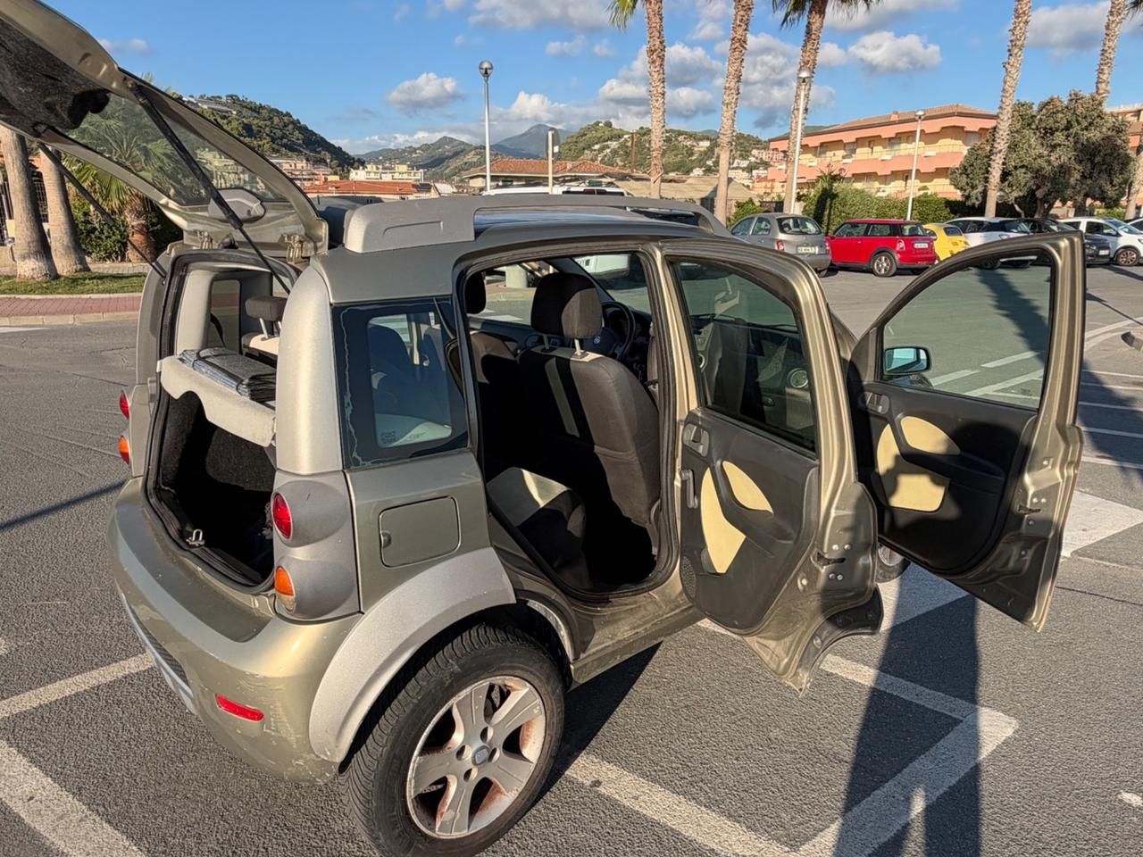 Fiat Panda 1.3 MJT 16V 4x4 Cross MONSTER