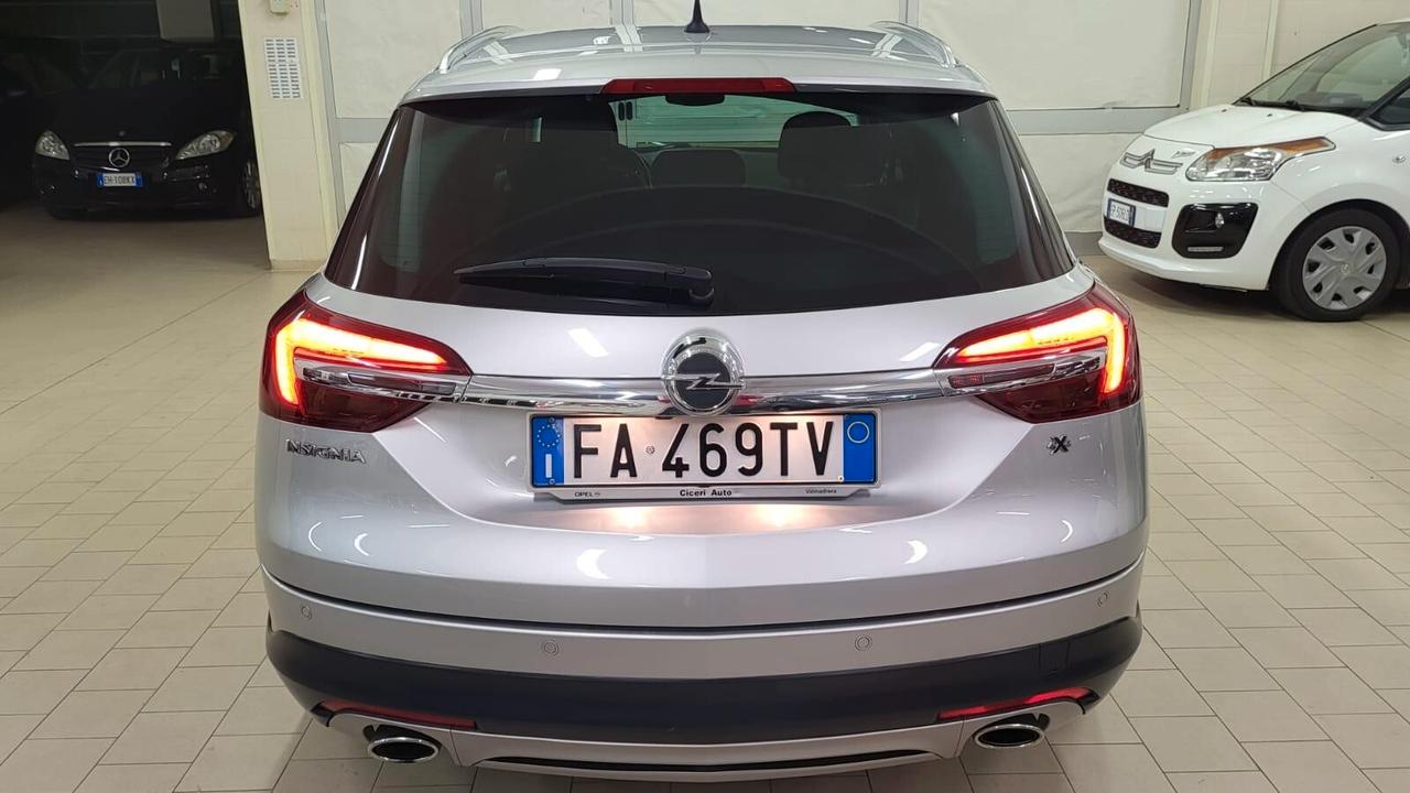 Opel Insignia 2.0 BiTurbo195CV CDTI 4x4 aut. Country Tourer SW