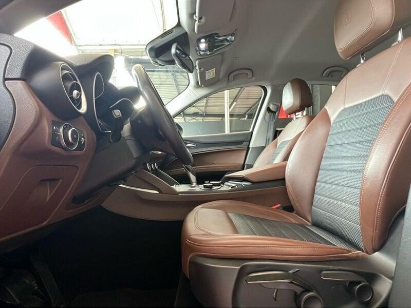 Alfa Romeo Stelvio 2.2 TD 190 CV Super Business AT8 Q4