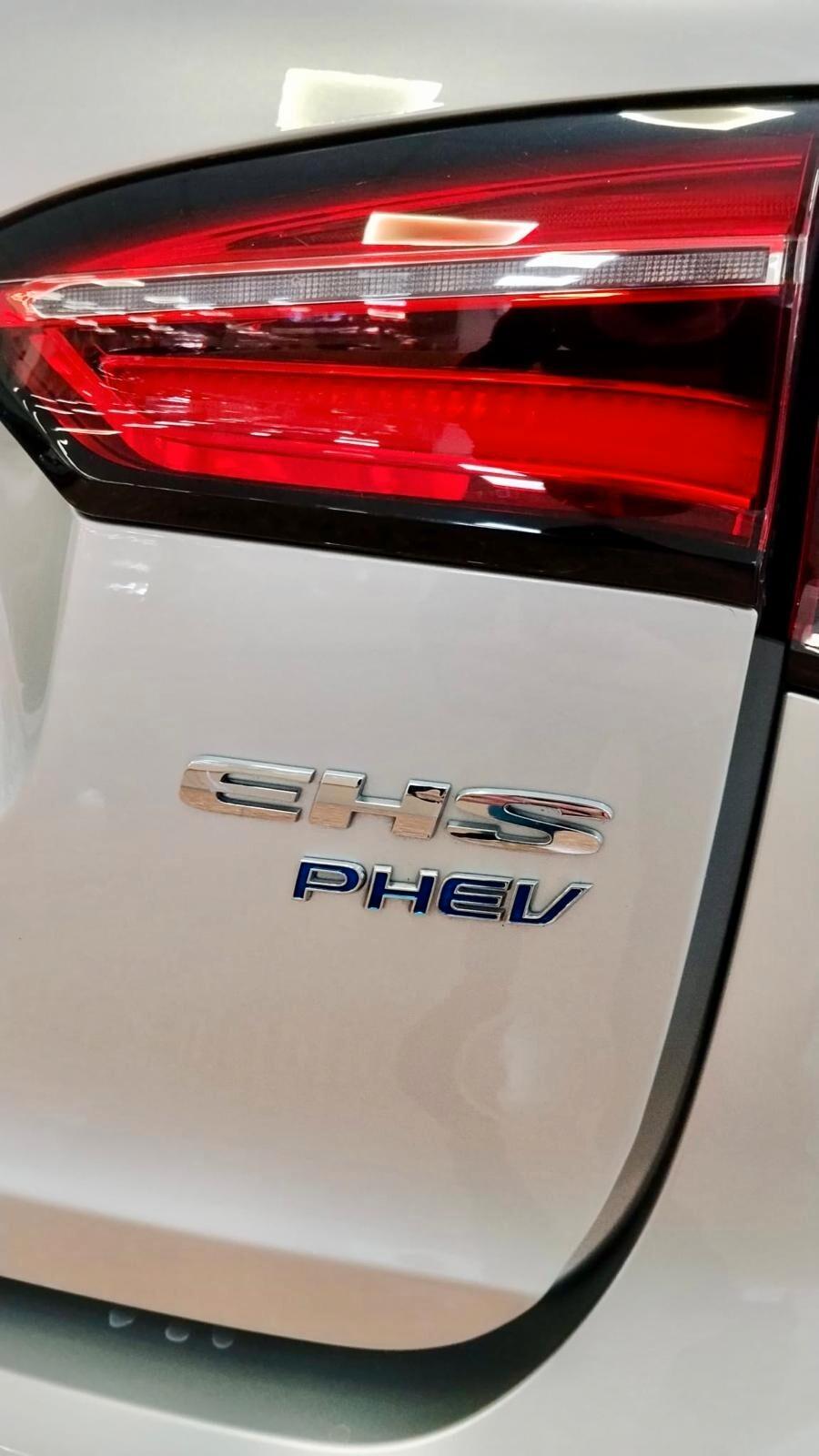 Mg EHS Plug-in Hybrid Luxury