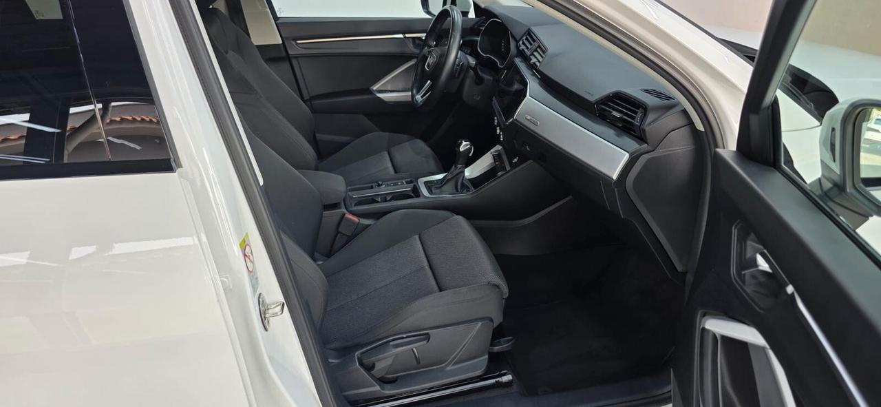 Audi Q3 SPB 35 TDI S line edition