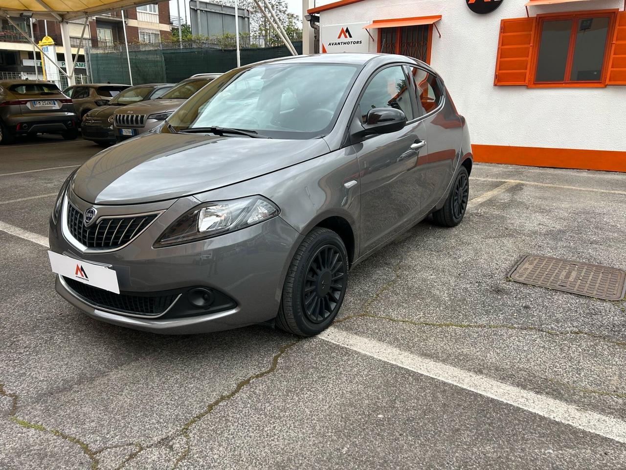 Lancia Ypsilon 1.0 FireFly 5 porte S&S Hybrid Ecochic Silver*PREZZO REALE *