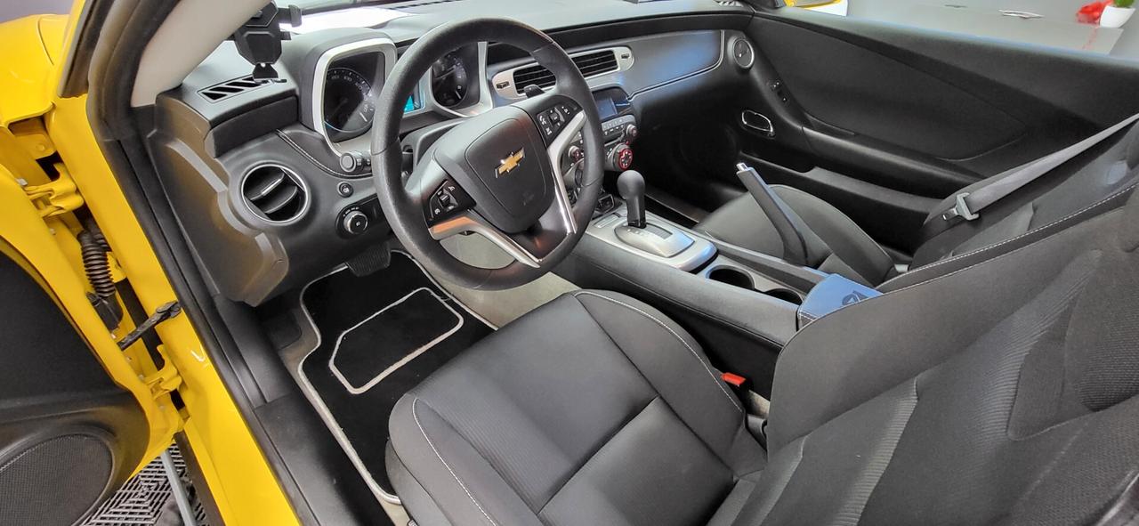 Chevrolet Camaro RS Bumblee Bee Edition 5th Gen