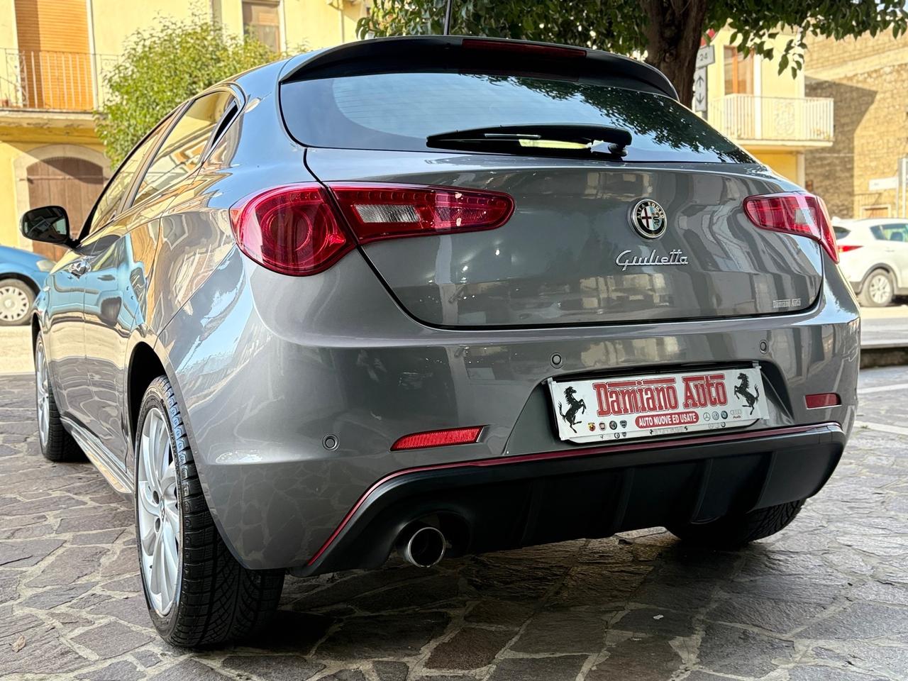 ALFA ROMEO Giulietta 1.6 JTDm-2 GRIGIO MAGNESIO FULL
