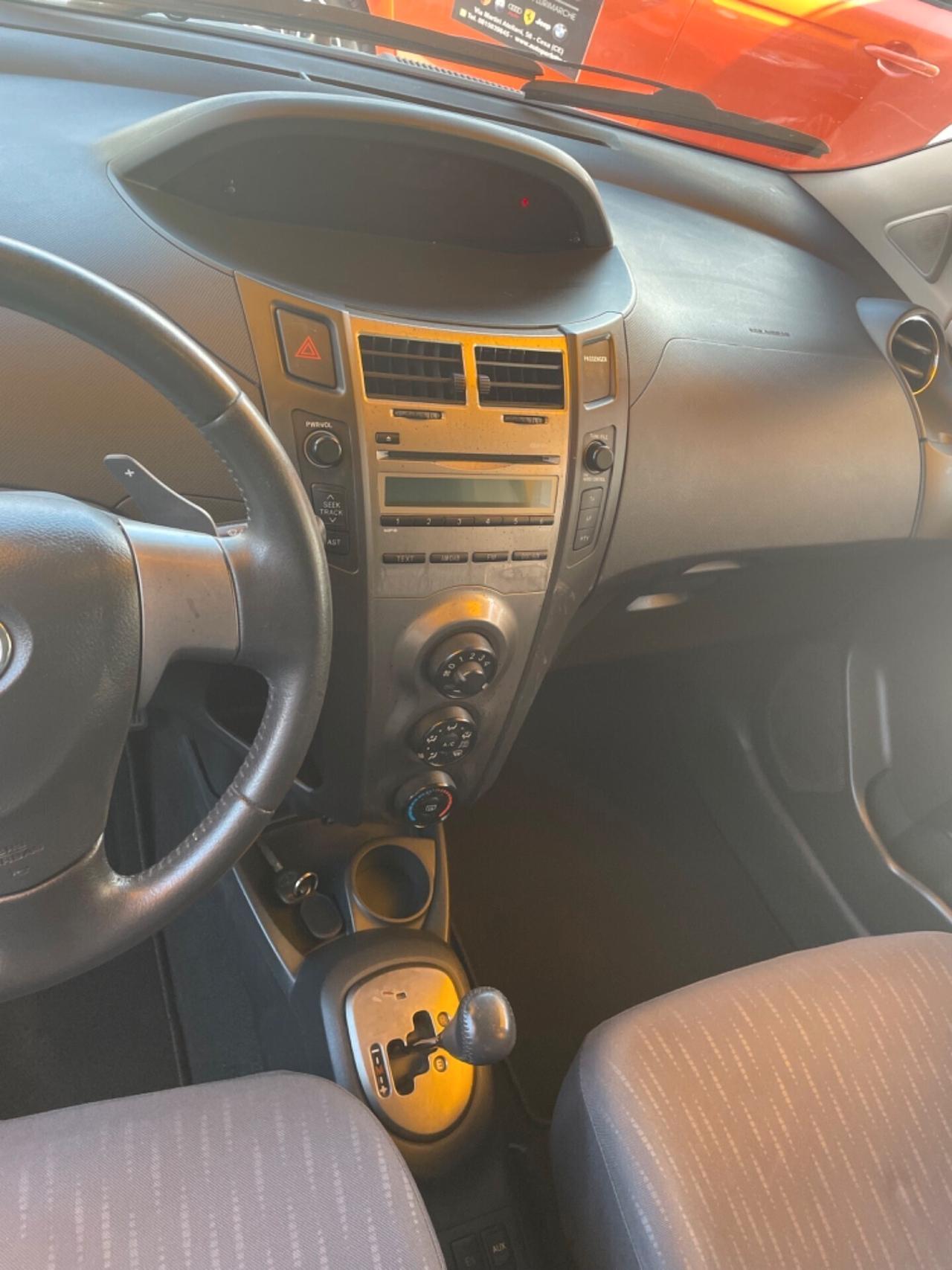 Toyota Yaris 1.4 D-4D DPF 5 porte M-MT Sol