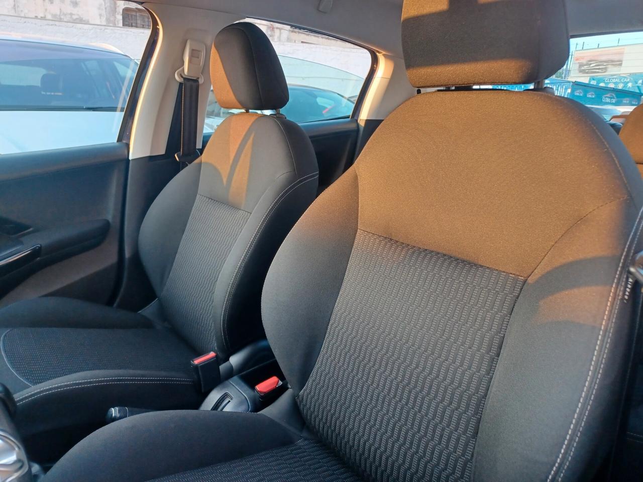 Peugeot 208 1.6 e-HDi Allure SOLO 90000 KM