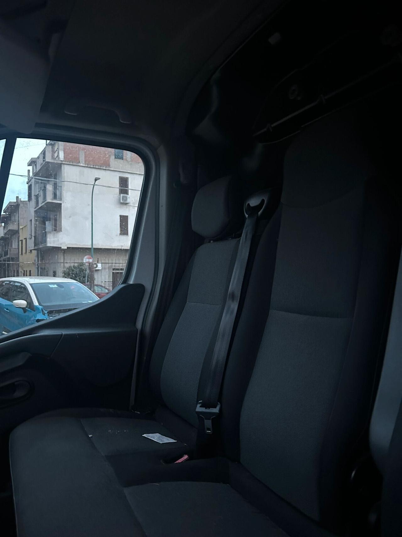 Renault Master T35 2.3 dCi 180 PM Cabinato Energy Ice