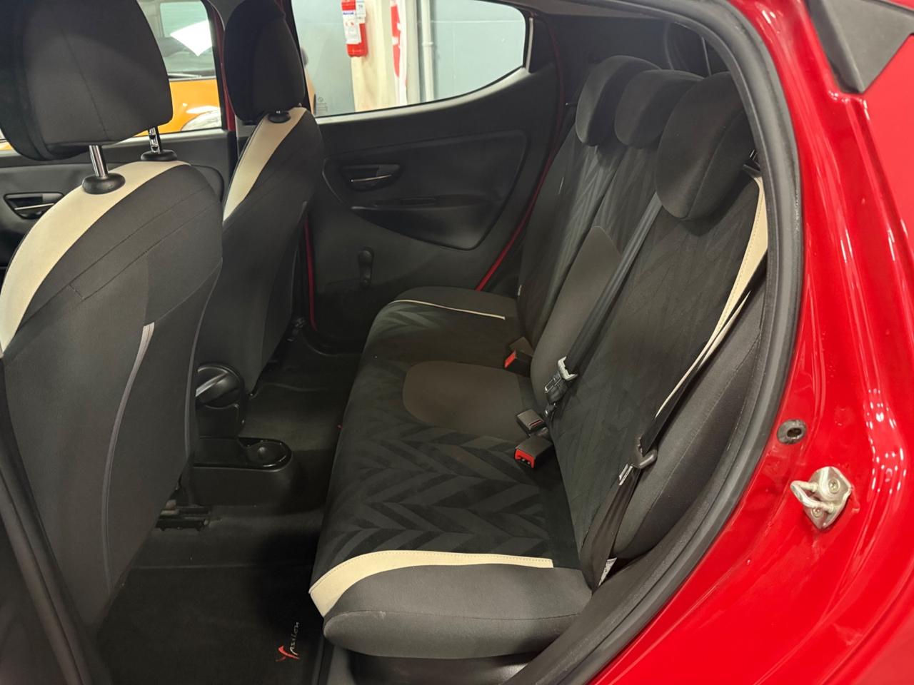 Lancia Ypsilon 1.2 69 CV GPL Ecochic Gold Ok Neopatentati