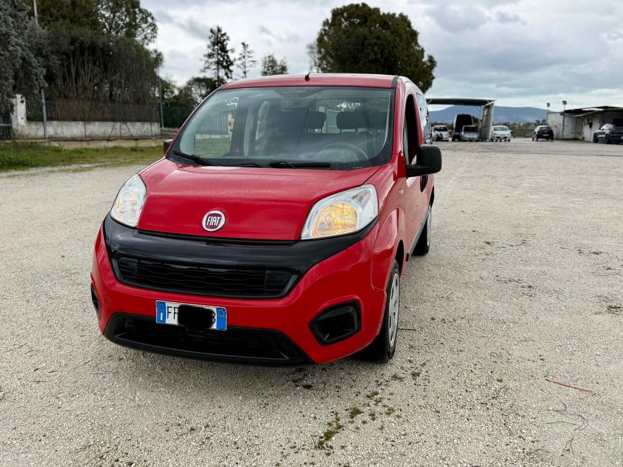 Fiat qubo 5posti 1.4 natural power EURO6 Uniproprietà