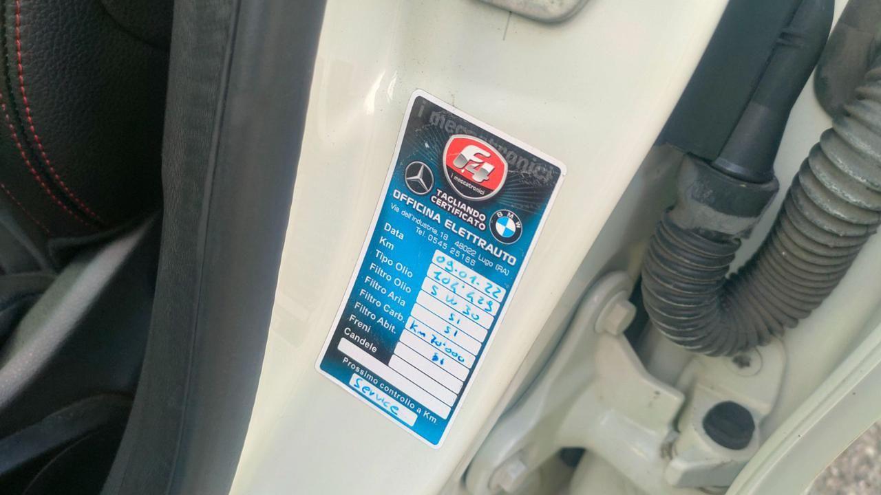 Mercedes-Benz A 180 d Automatic Premium AMG EURO 6