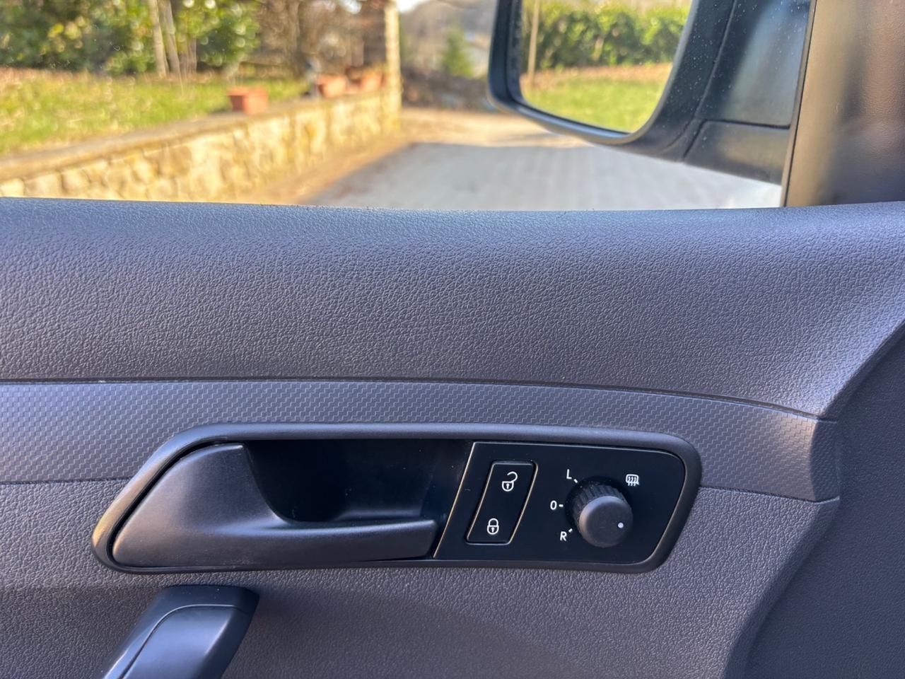 Volkswagen Caddy 1.6 TDI 102 CV DSG 4p. Van 88.000 Km