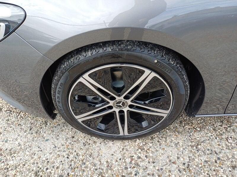 Mercedes-Benz Classe B B 180 d Progressive Advanced NIGHT-PACK