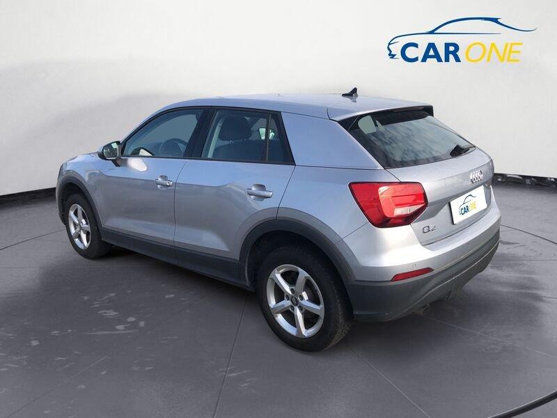 Audi Q2 30 TDI Business