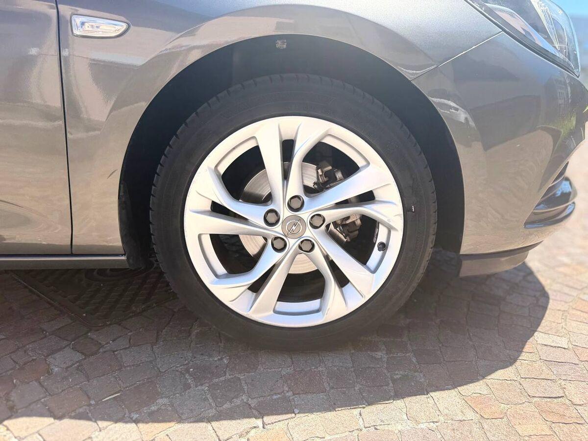Opel Astra 1.4 t Innovation s&s 150cv auto my19