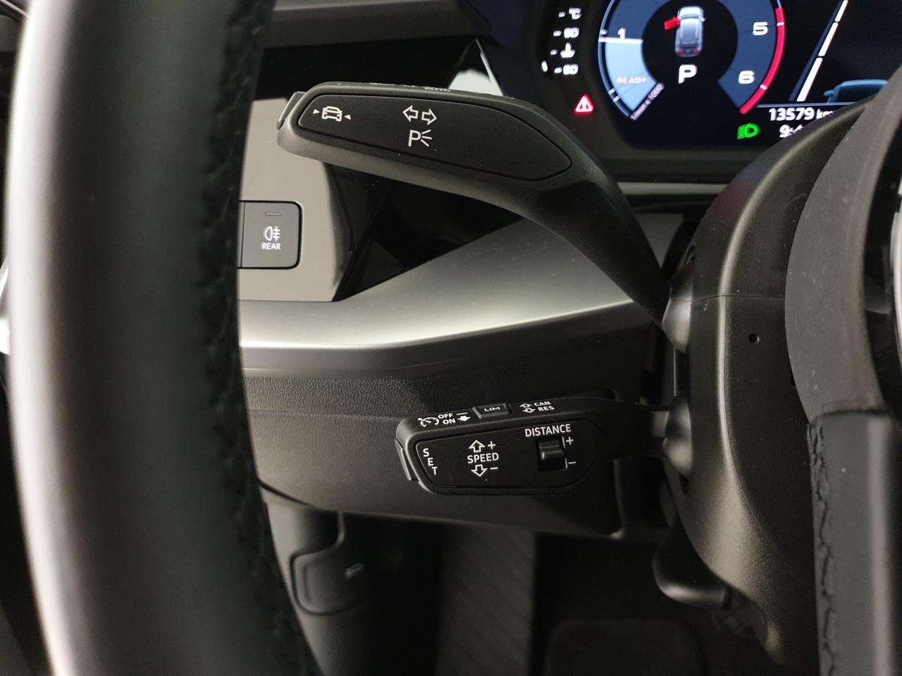 Sportback 30TDI 116CV S tronic Business