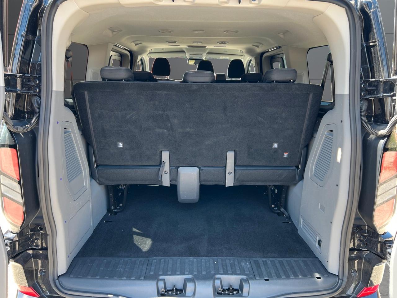 Ford Transit Custom L1H1 2.0 TDCi 150CV