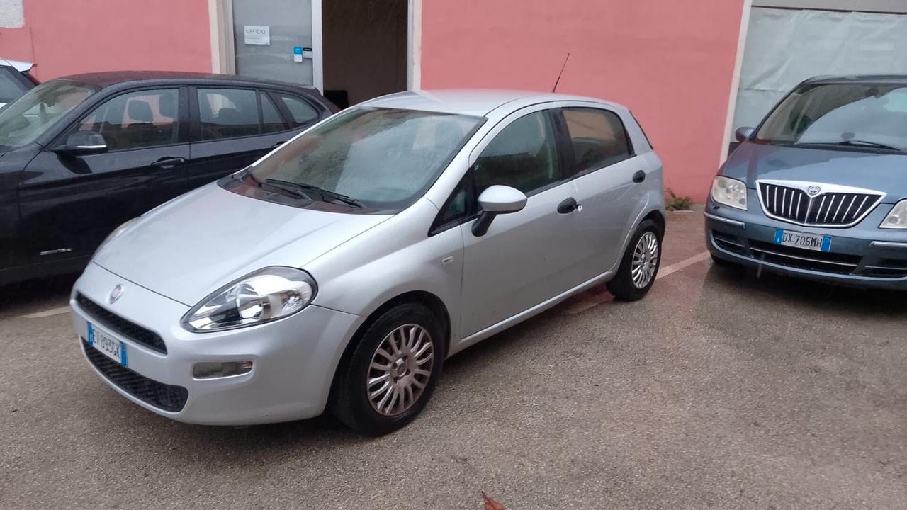 Fiat Punto 1.3 MJT II 75 CV 5 porte Street