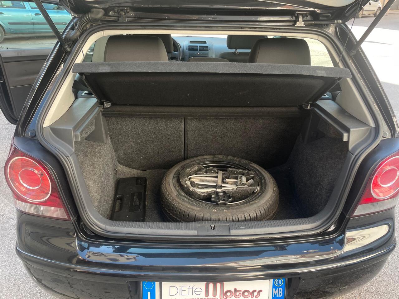 Volkswagen Polo 1.4/80CV 16V 3p. Comfort. BiFuel G
