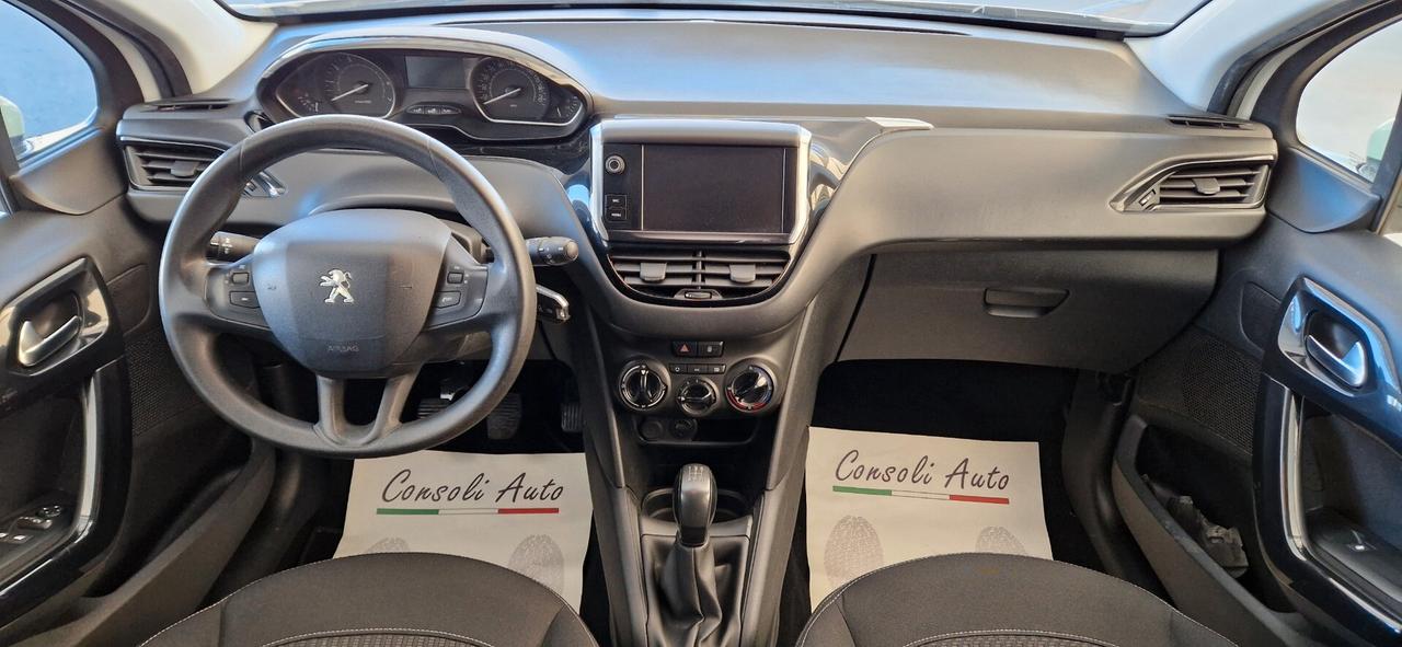 Peugeot 208 PureTech 82cv 5 porte Allure