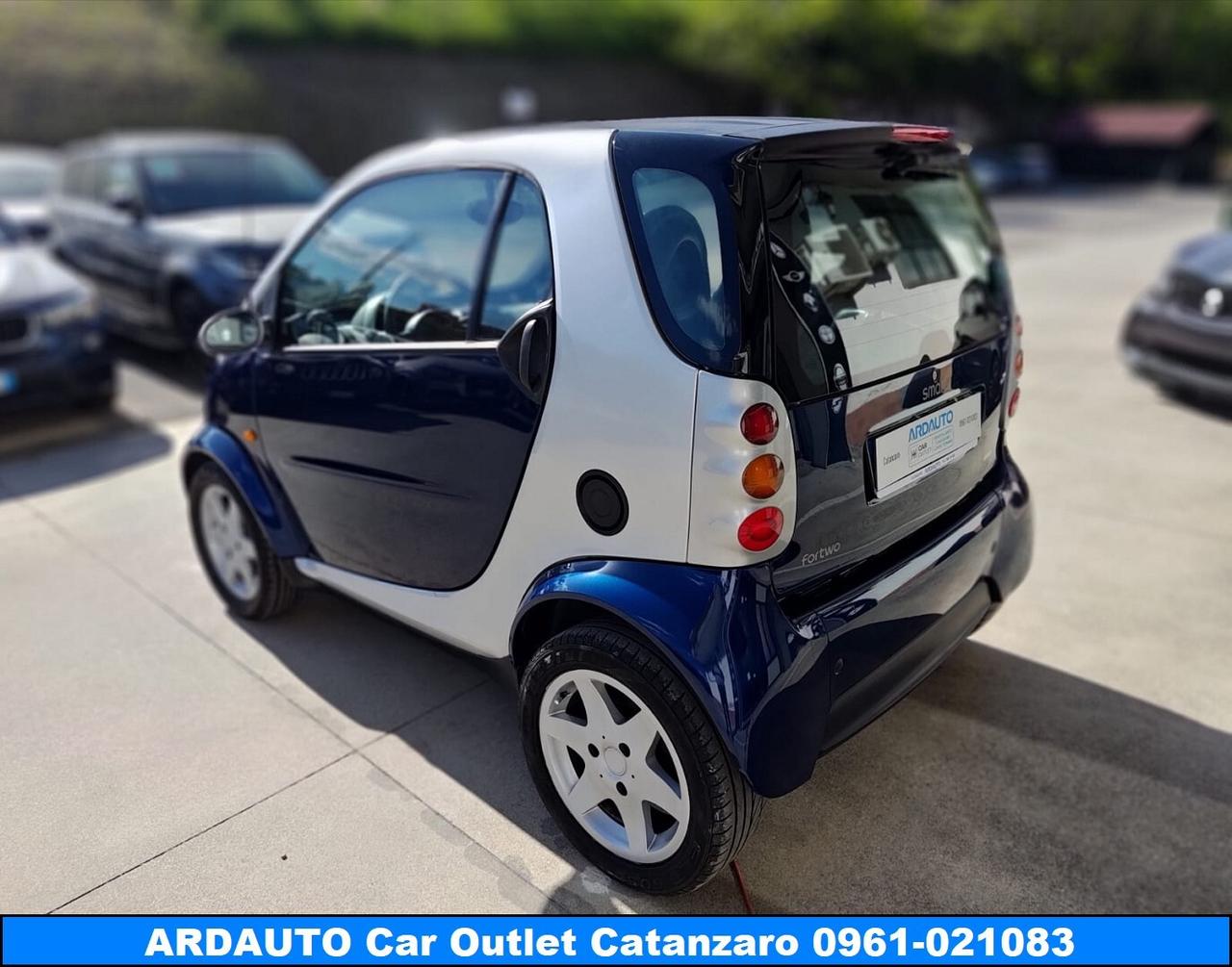 Smart Fortwo 700