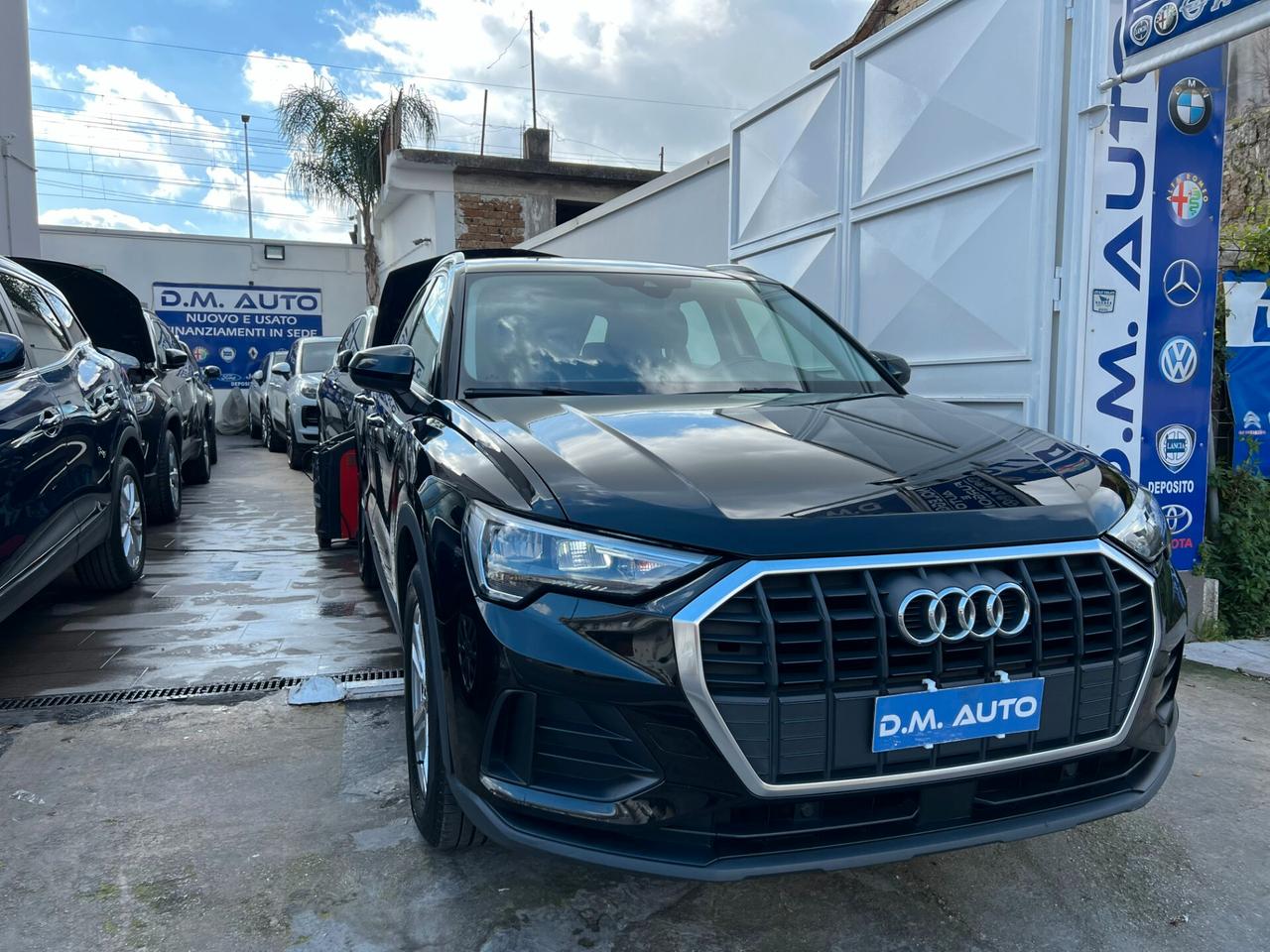 Audi Q3 35 TDI Business