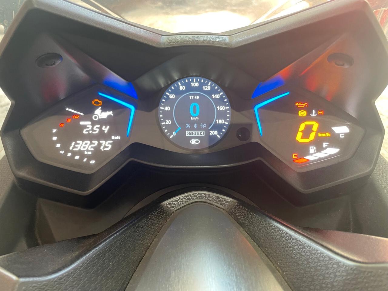 Kymco AK 550 14.000KM!!!