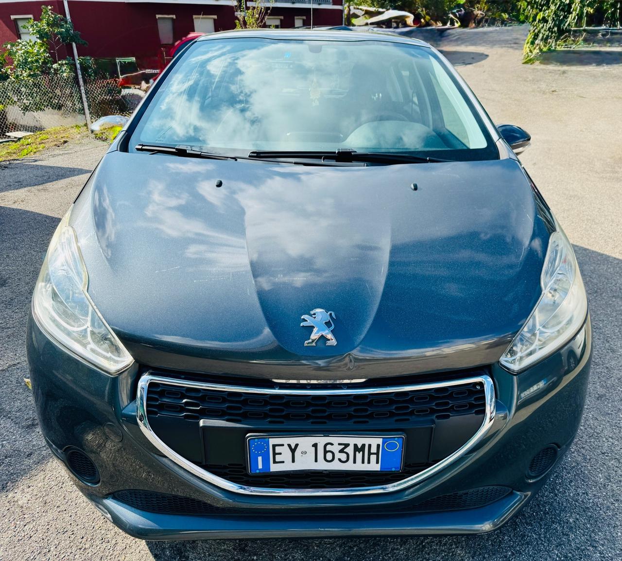 Peugeot 208 PureTech 82 5 porte Allure
