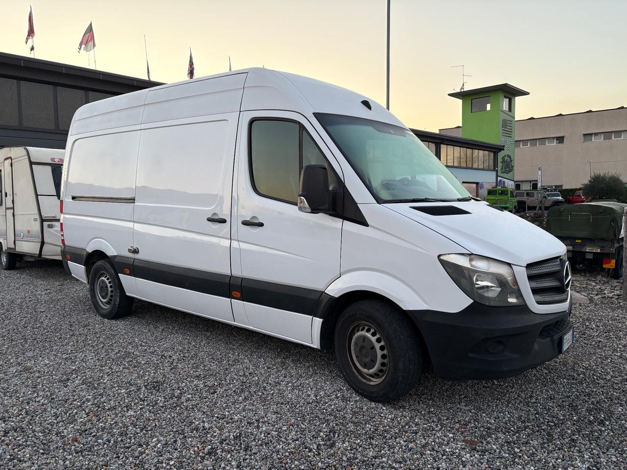 Mercedes sprinter